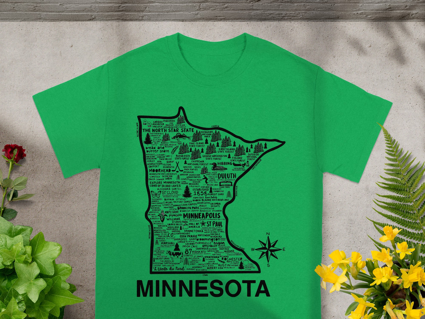 Minnesota State Map Print Green T-Shirt with Cities