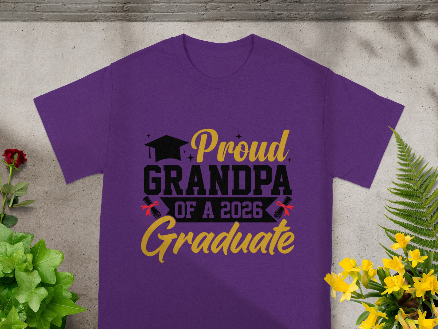 Proud Grandpa Of A 2026 Graduate T-shirt