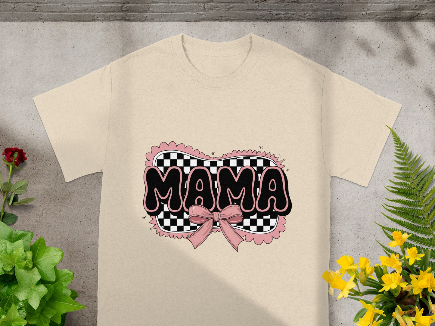 Mama Text with Checkered Pattern Graphic T-shirt