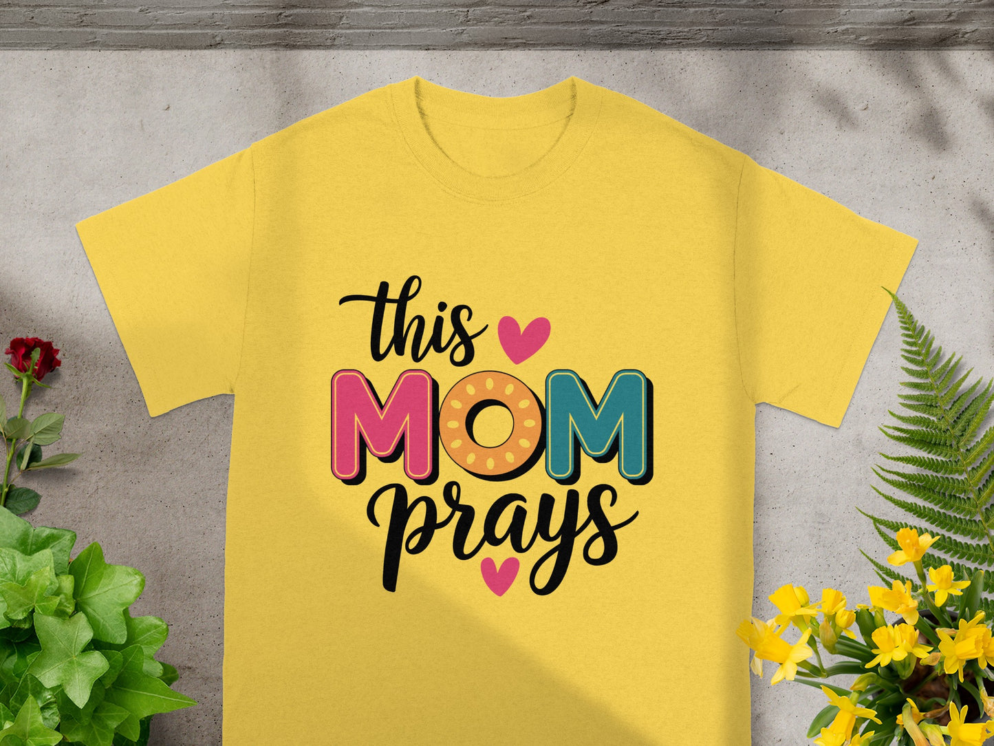 Colorful 'This Mom Prays' Text T-Shirt