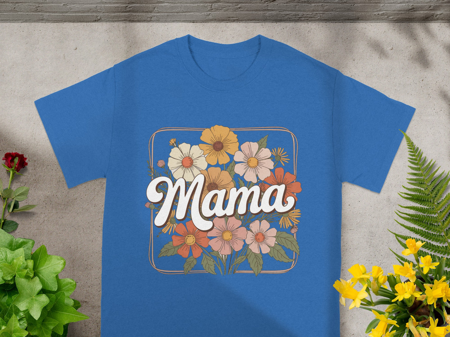 Mama Floral Graphic T-Shirt with Vibrant Flower Design