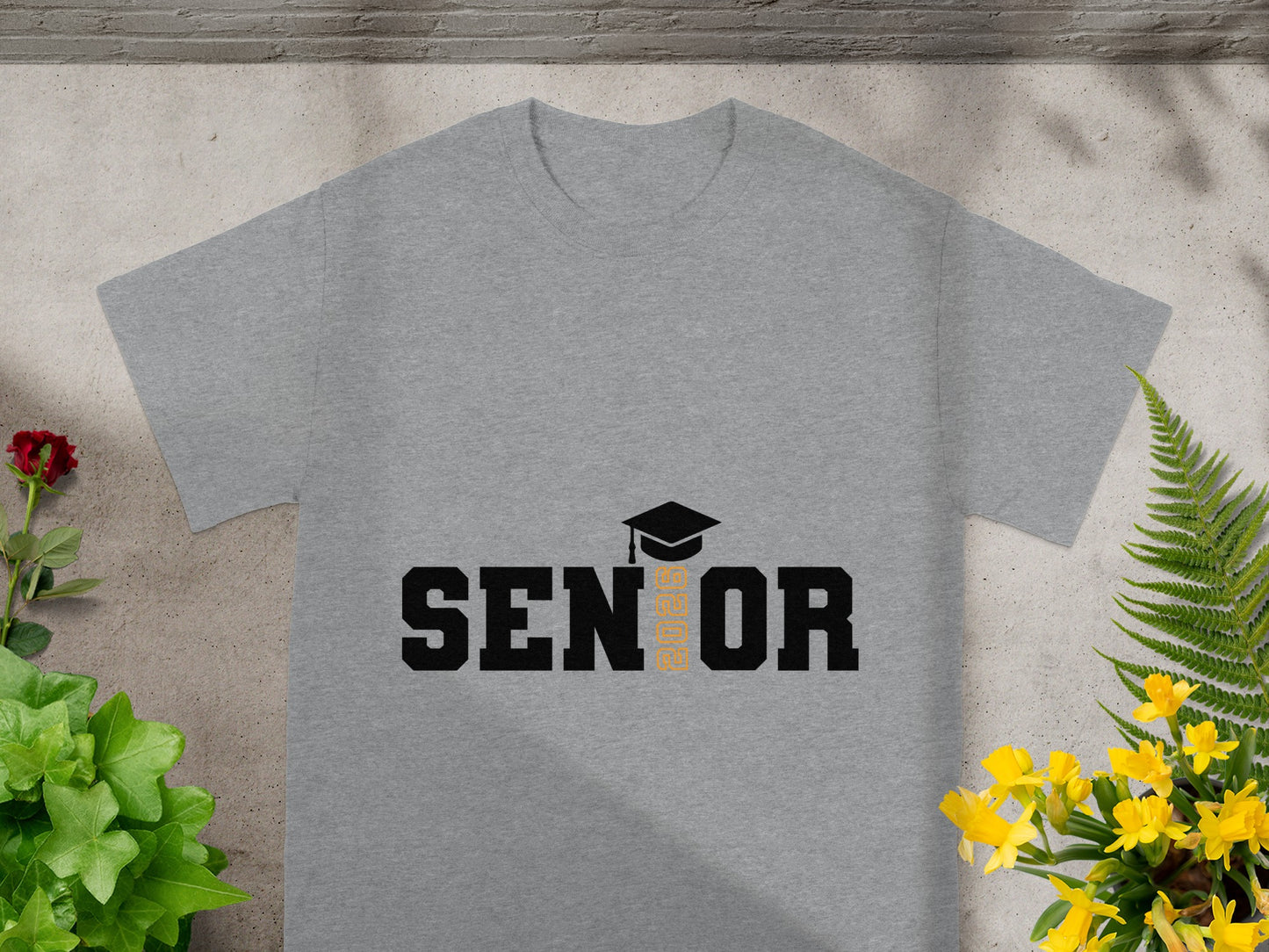 Senior 2023 Graduation T-Shirt with Cap and Year