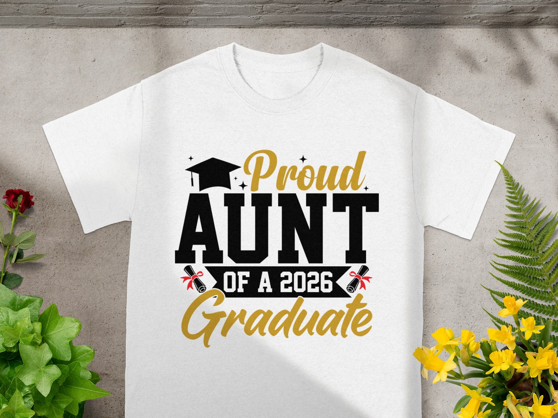 Proud Aunt of a 2026 Graduate T-shirt