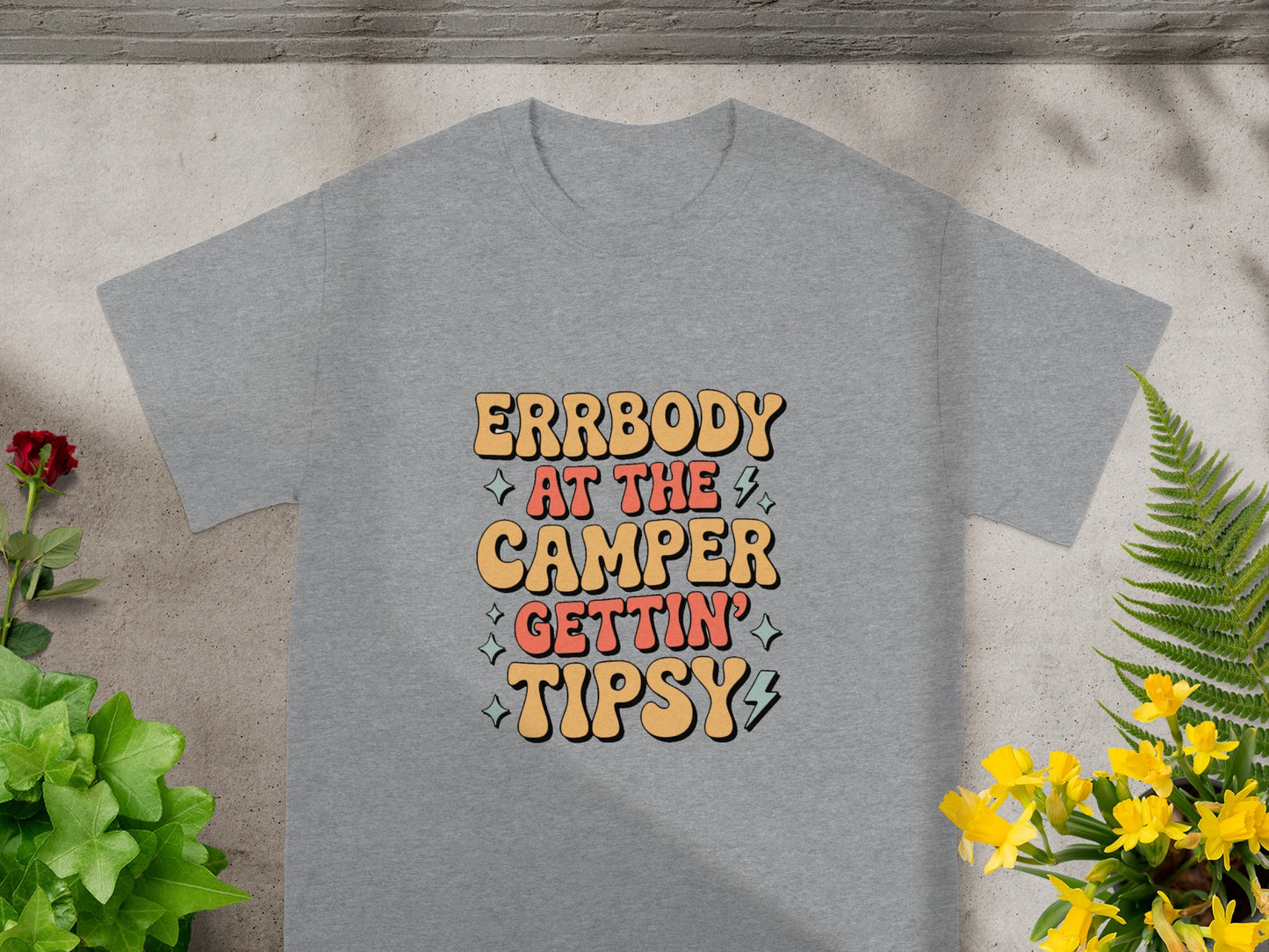 Funny Camping T-Shirt Errbody At The Camper Gettin Tipsy